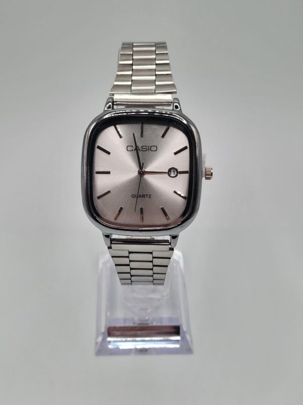 Montre Casio Homme – Style et Performance au Quotidien