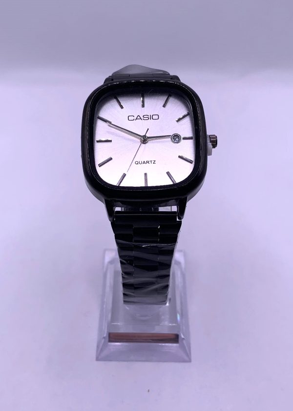 Montre Casio Homme – Style et Performance au Quotidien