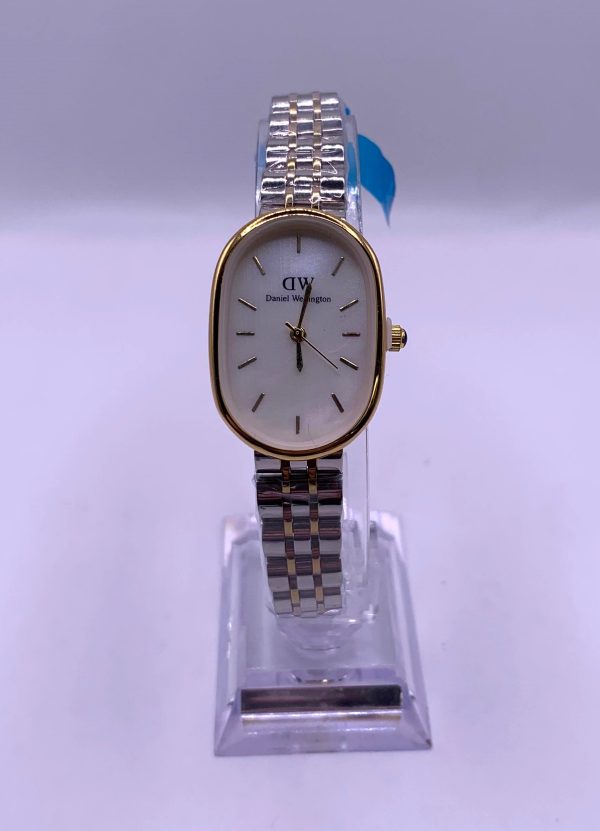 Montre Daniel Wellington Femme – Élégance Minimaliste et Intemporelle