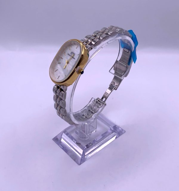 Montre Daniel Wellington Femme – Élégance Minimaliste et Intemporelle – Image 2
