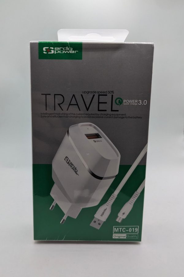 Chargeur USB Universel – Compact, Rapide & Fiable